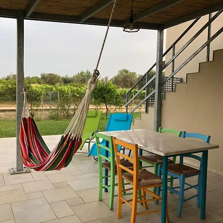Le Casette Apartment Aradeo